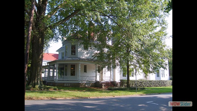 16.dilworth-wrap-around-porch-charlotte-nc