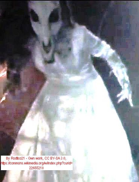 Queen-City-Ghost-Tours-Haunted-Neighborhood