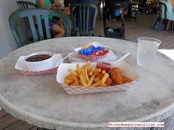 Click To Enlarge Lighthouse Cafe Key Biscayne Miami Florida Review Pic! Lighthouse Cafe Key Biscayne Miami Florida Review Pic!