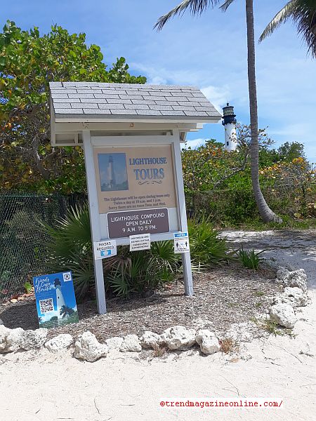 Click To Enlarge Cape Florida Lighthouse Key Biscayne Miami Florida Review Pic! Cape Florida Lighthouse Key Biscayne Miami Florida Review Pic!